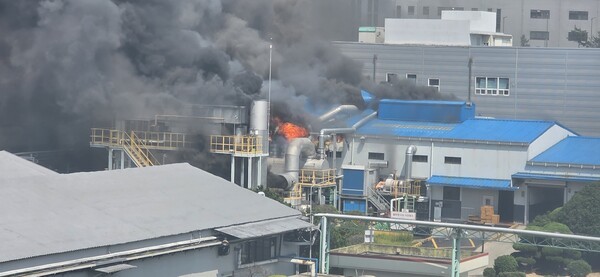 [속보] 금정구 <b>동일고무벨트</b> 부산<b>공장 화재</b> 대응 단계 해제