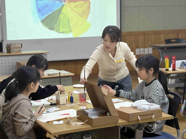 "AI로 애니메이션 만들고 그림책으로 마음 읽고…동대문 도서관 특별수업 열린다"